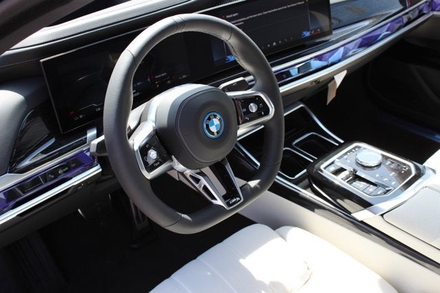 2025 BMW i7 xDrive60