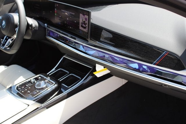 2025 BMW i7 xDrive60