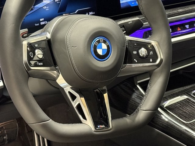 2025 BMW i7 xDrive60