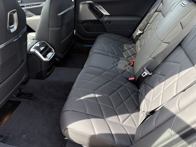 2025 BMW i7 xDrive60