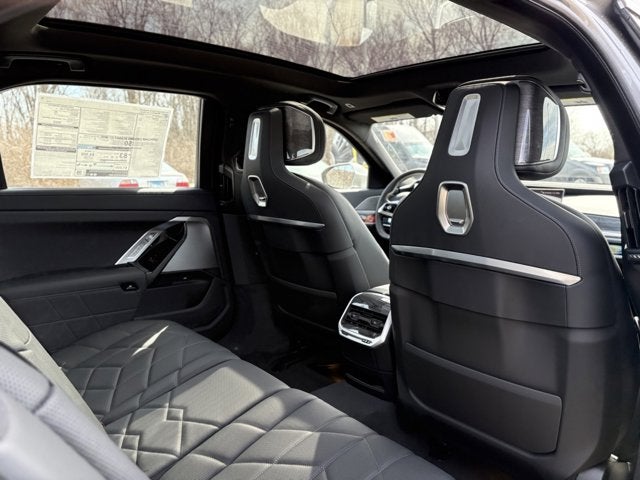 2025 BMW i7 xDrive60