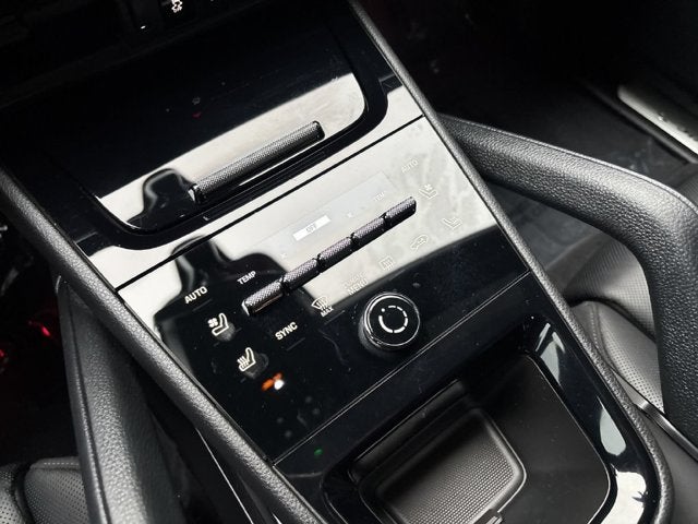 2025 Porsche Cayenne S