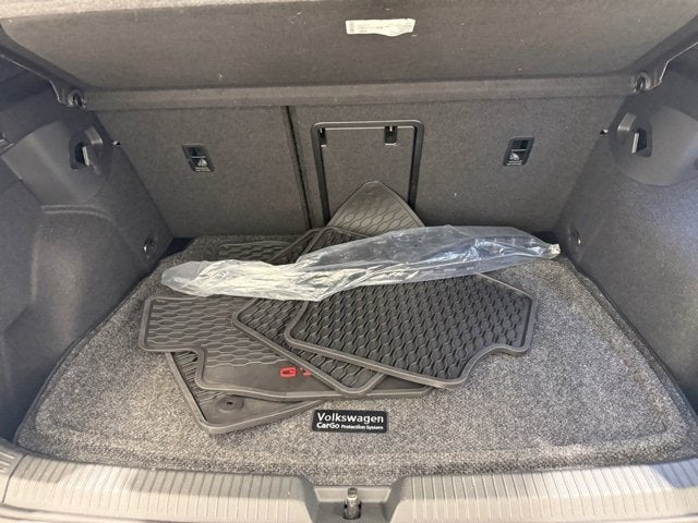 2024 Volkswagen Golf GTI Autobahn