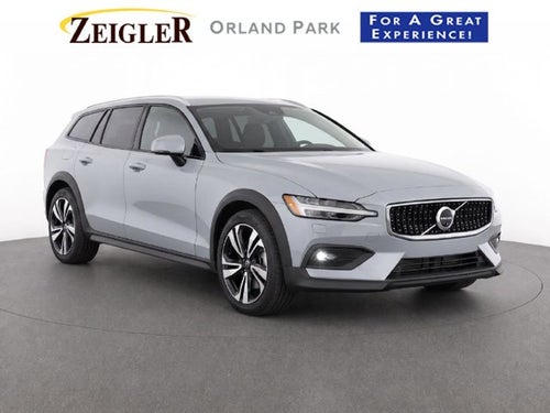 2025 Volvo V60 Cross Country Plus