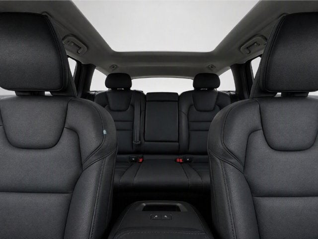 2025 Volvo V60 Cross Country Plus