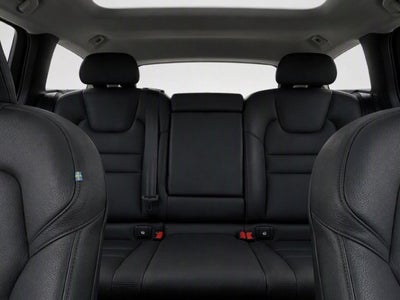 2025 Volvo V60 Cross Country Plus