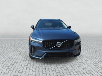 2025 Volvo XC60 Plus