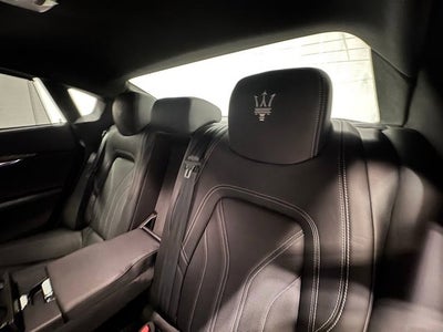 2023 Maserati Quattroporte Modena Q4