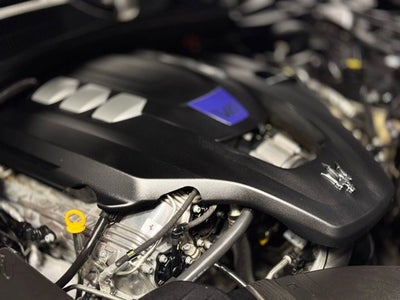 2023 Maserati Quattroporte Modena Q4