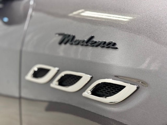 2023 Maserati Quattroporte Modena Q4